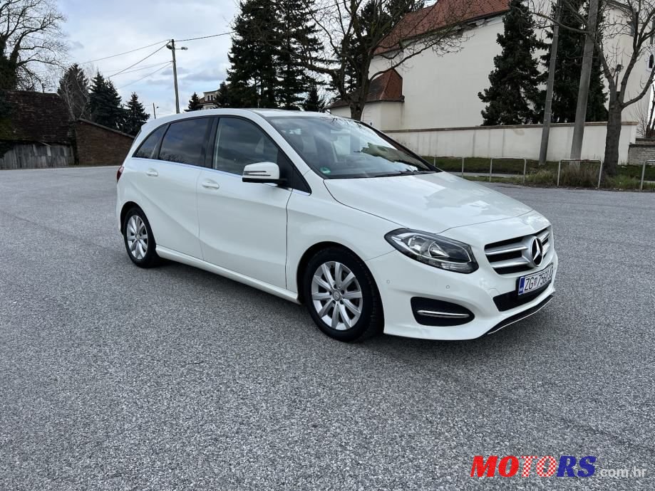 2015' Mercedes-Benz B-Klasa 180 Cdi photo #1