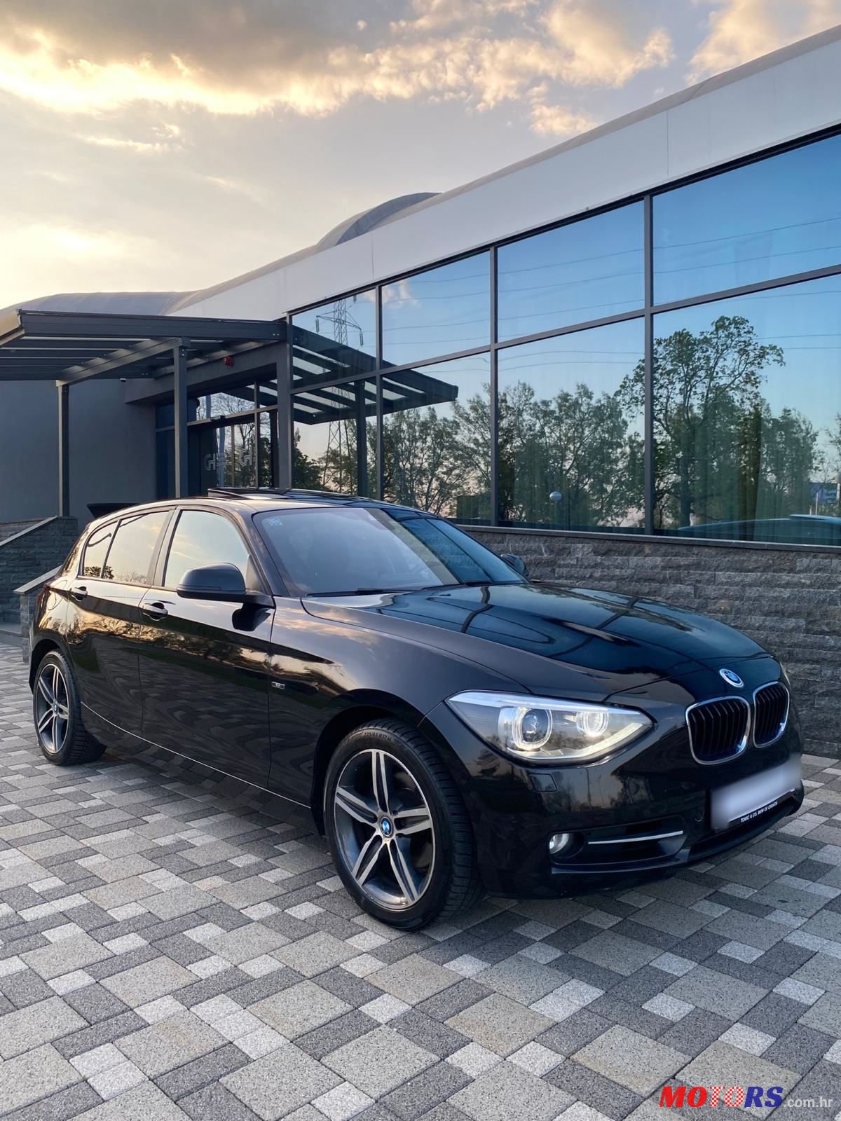 2012' BMW Serija 1 125D Sport photo #1