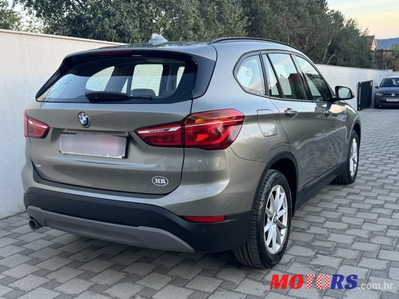 2019' BMW X1 Sdrive16D photo #4