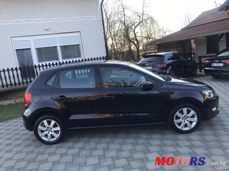 2011' Volkswagen Polo 1,6 Tdi photo #3