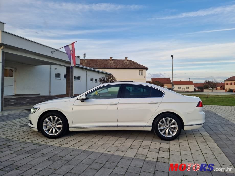 2015' Volkswagen Passat 2,0 Tdi Bmt photo #3