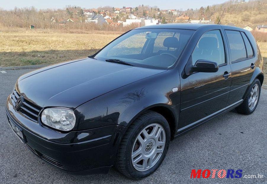 2001' Volkswagen Golf IV 1,9 Tdi photo #1