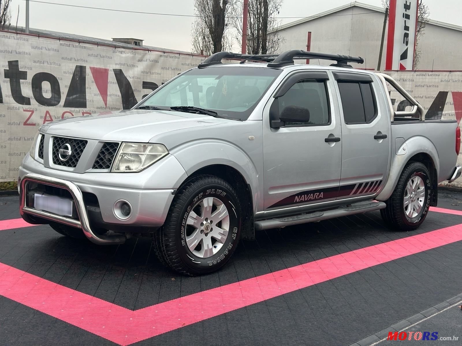 2006' Nissan Navara 2.5 Le photo #2
