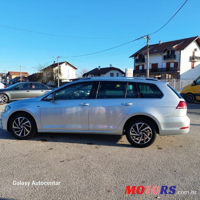 2019' Volkswagen Golf VII Variant photo #5