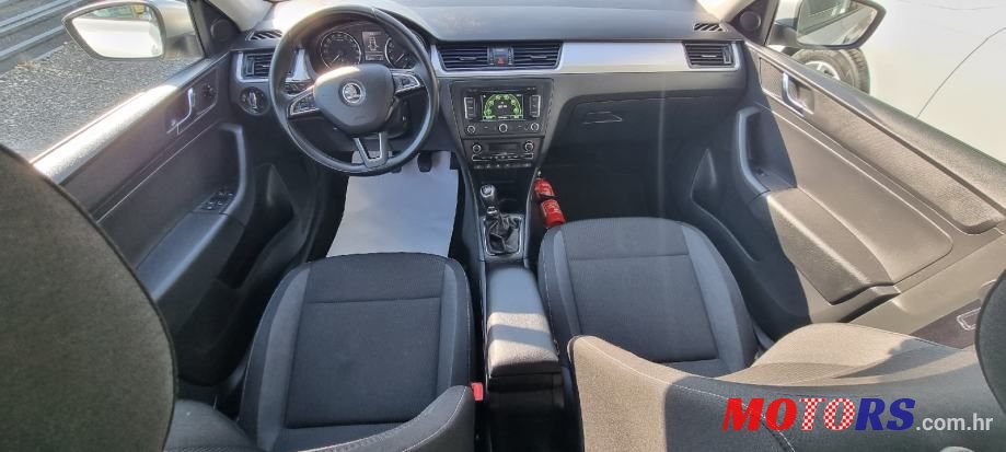 2013' Skoda Rapid 1,6 Tdi photo #5