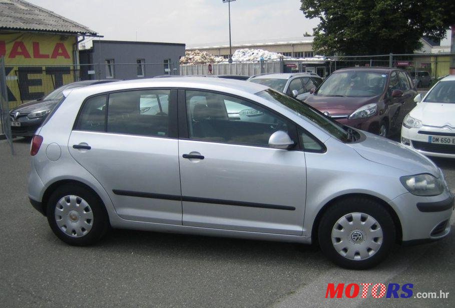 2005' Volkswagen Golf Plus 1,4 photo #1