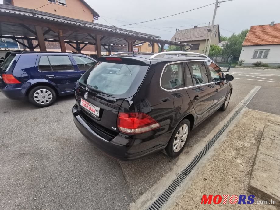 2009' Volkswagen Golf 6 Variant photo #5