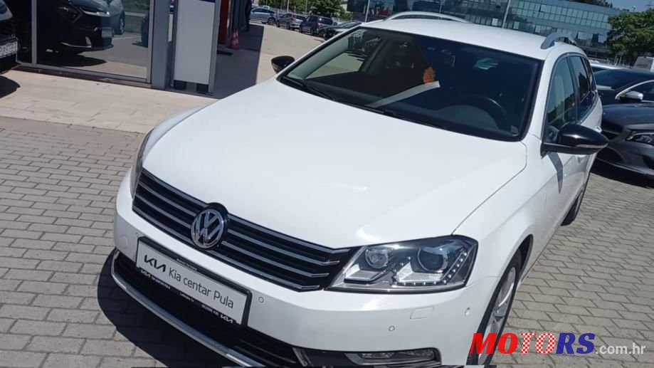 2014' Volkswagen Passat 1.6 Tdi photo #3
