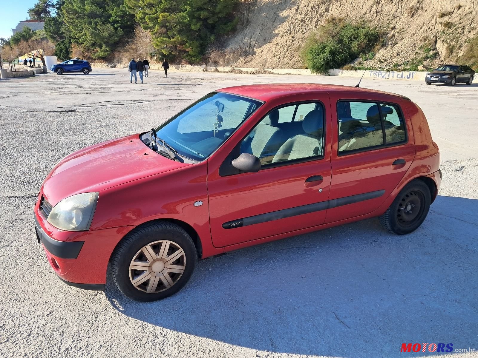 2005' Renault Clio 1,2 16V photo #1