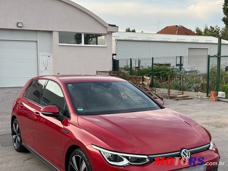 2021' Volkswagen Golf VIII 2,0 Tdi photo #1