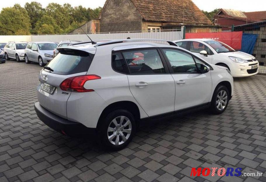 2014' Peugeot 2008 1,6 E-Hdi photo #1