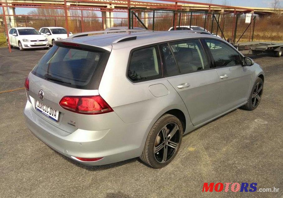 2014' Volkswagen Golf Vii Variant 1.6 Tdi Bmt photo #1