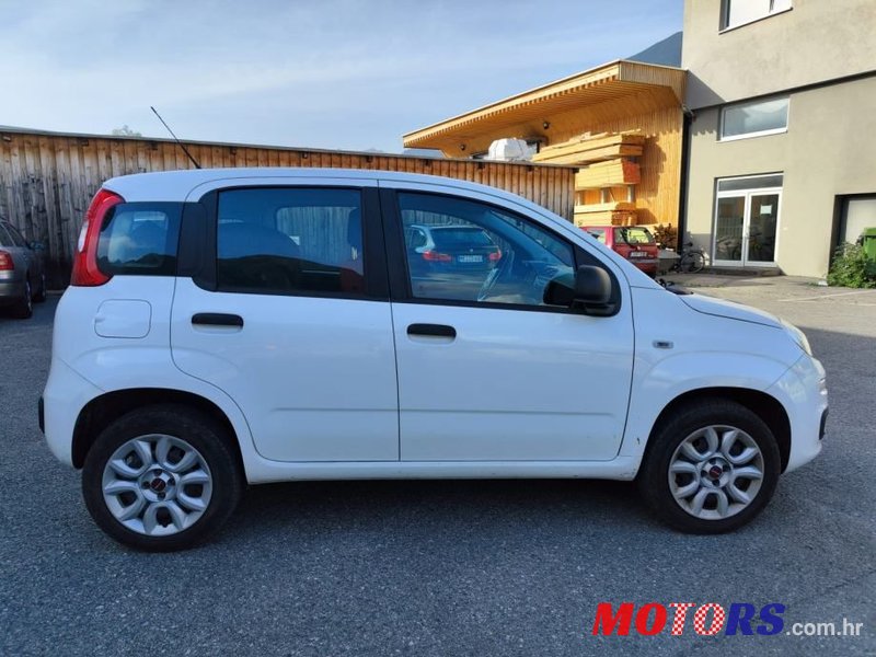 2015' Fiat Panda 0,9 Twinair photo #5