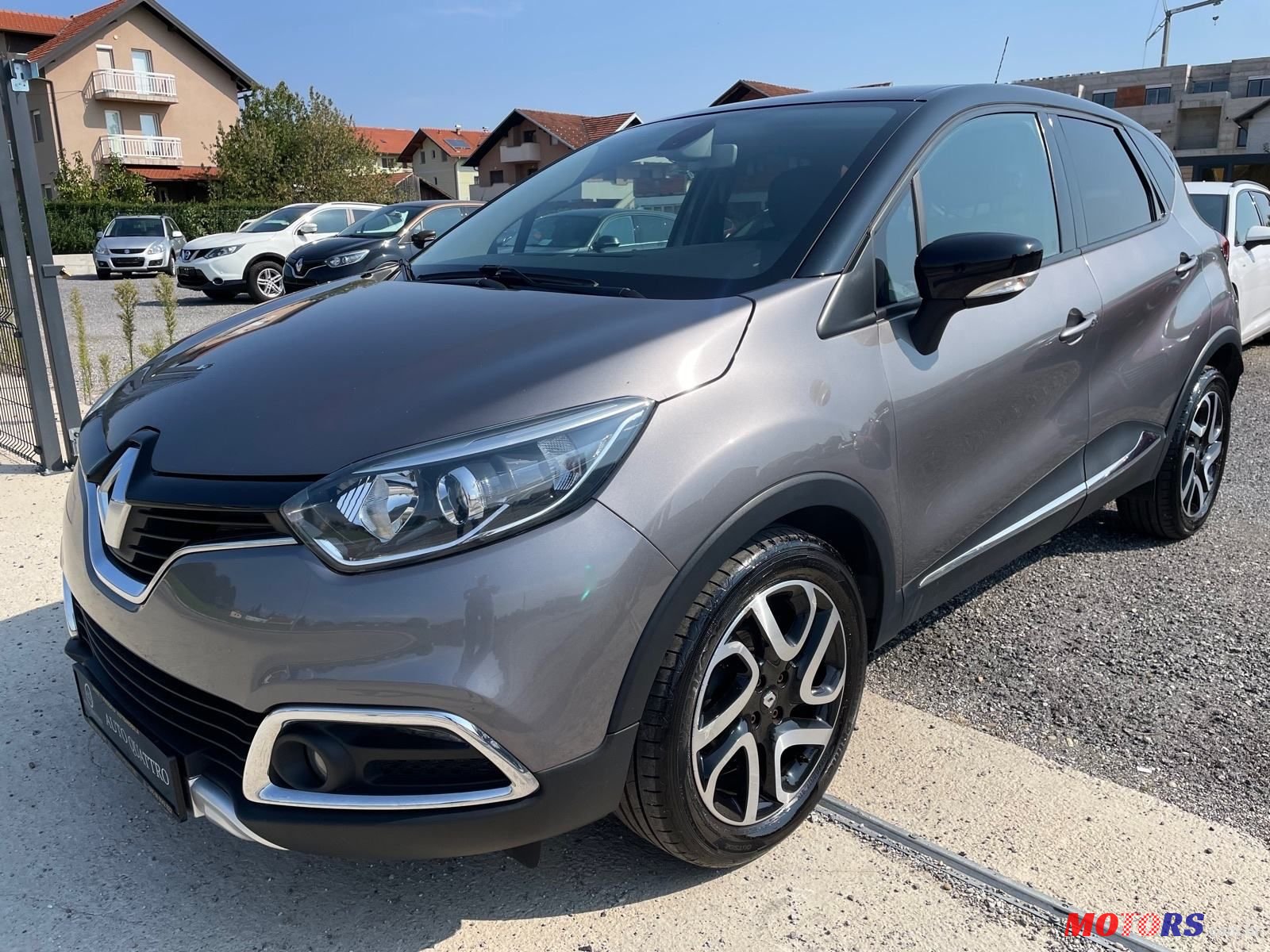 2016' Renault Captur Tce 90 photo #3