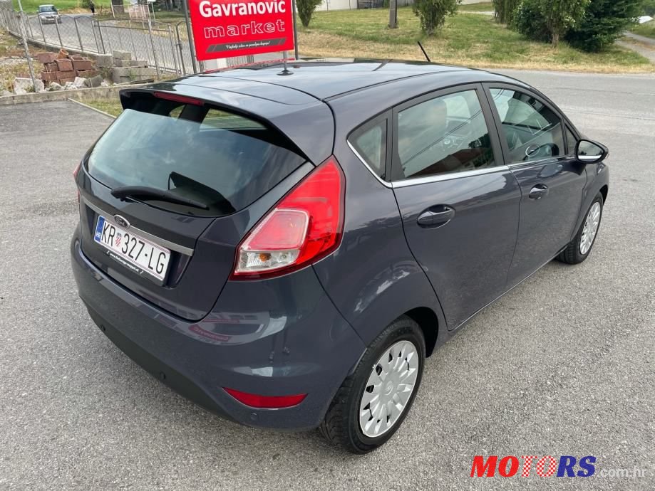 2014' Ford Fiesta 1,6 photo #3