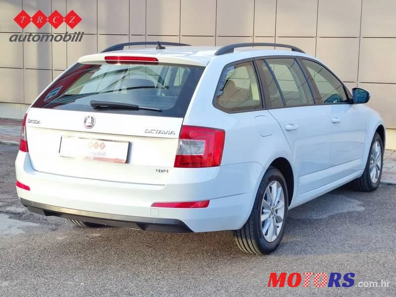 2016' Skoda Octavia photo #3