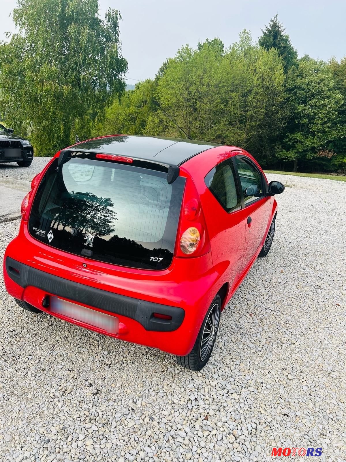 2009' Peugeot 107 1,0 photo #6