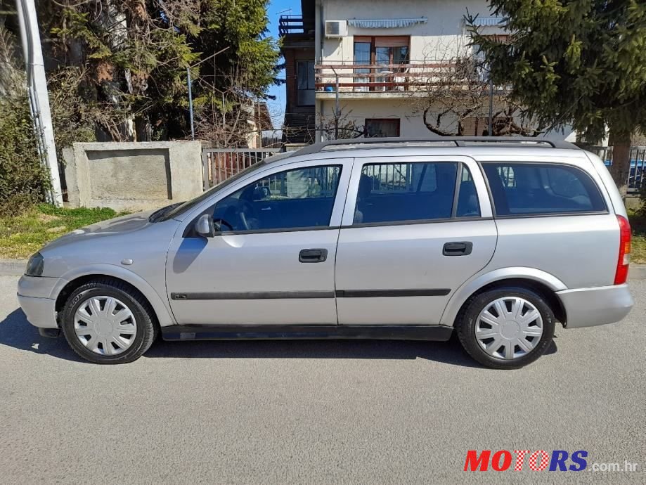 2001' Opel Astra Karavan photo #4