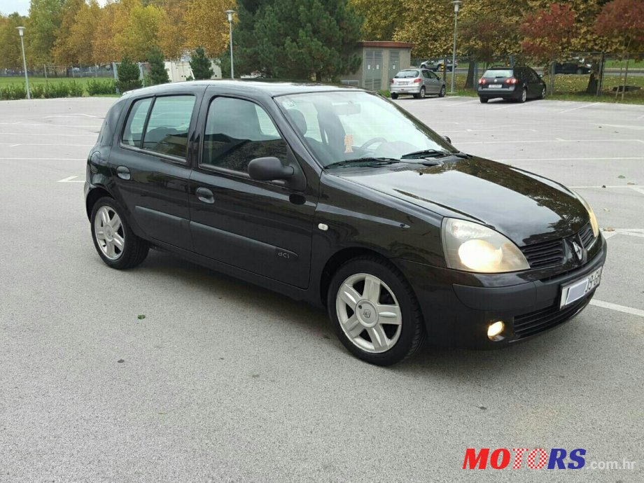 2004' Renault Clio photo #1