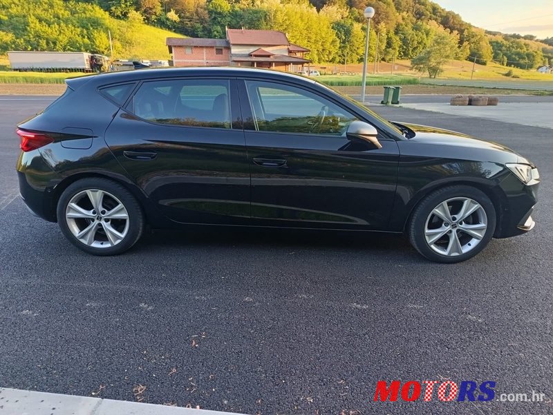 2020' SEAT Leon 2,0 Tdi photo #3