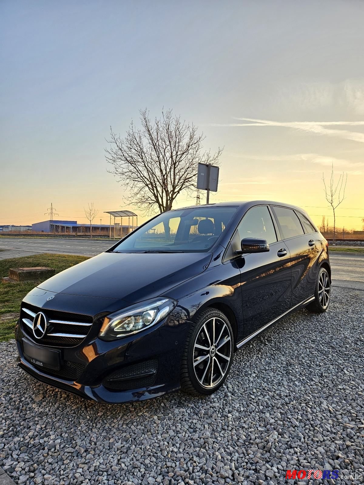 2018' Mercedes-Benz B-Klasa B 180 photo #1