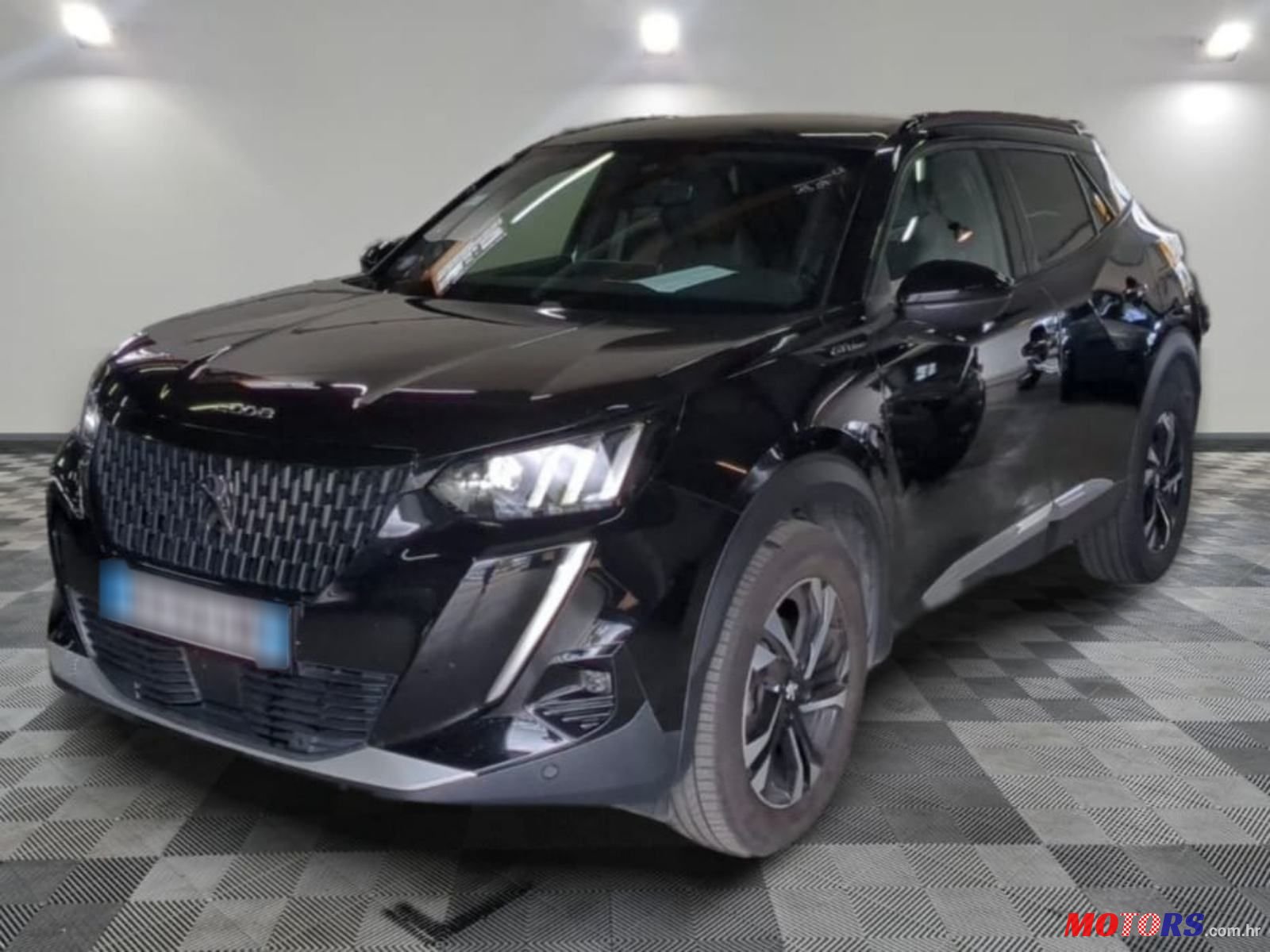2020' Peugeot 2008 1,2 photo #2
