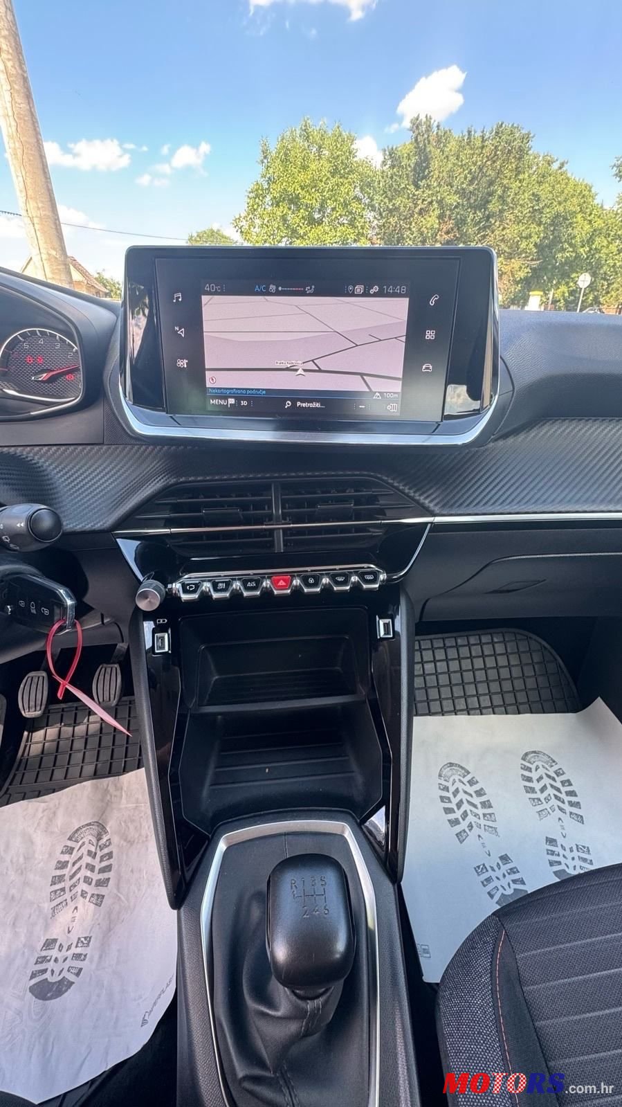 2020' Peugeot 208 1,2 Puretech photo #5
