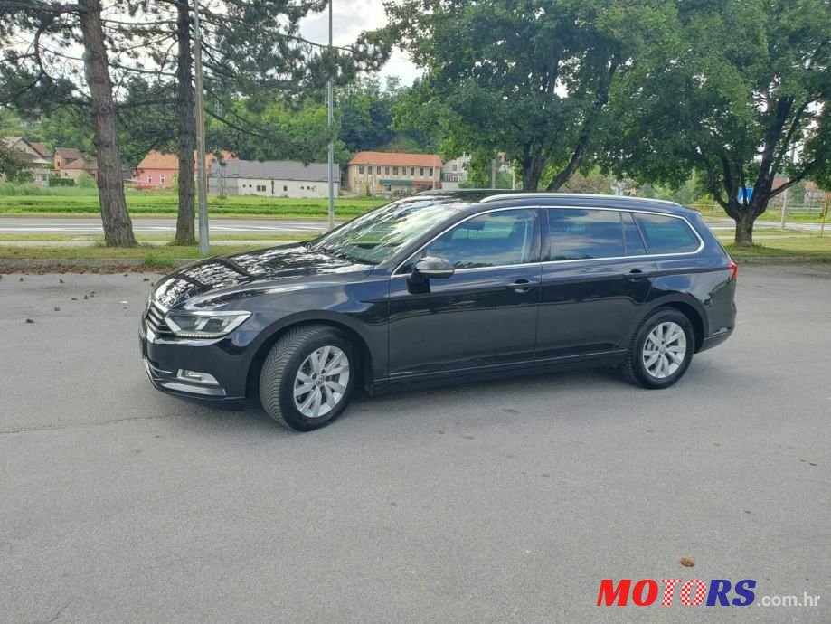 2018' Volkswagen Passat Variant photo #6