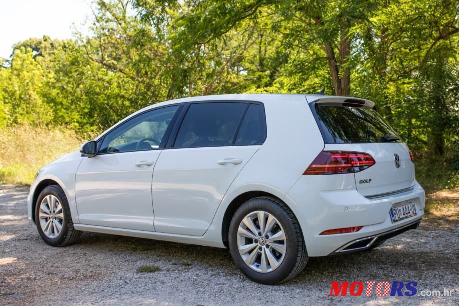2018' Volkswagen Golf 7 1,0 Tsi photo #4
