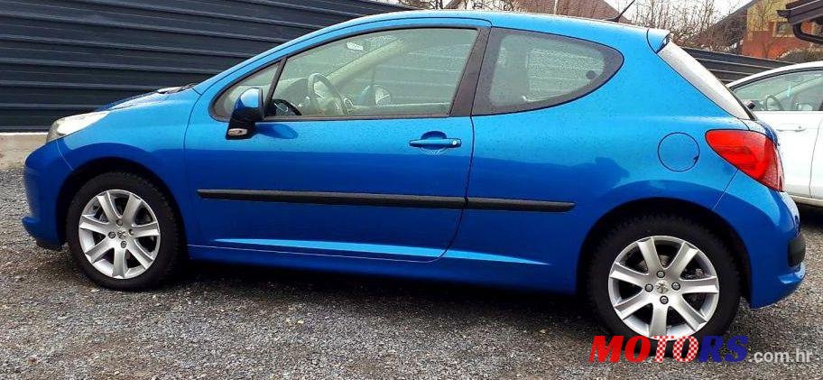 2008' Peugeot 207 1,6 Hdi photo #1