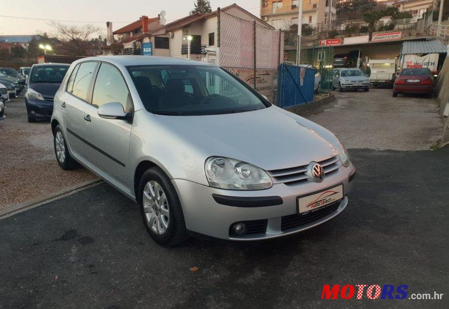 2005' Volkswagen Golf V 1,9 Tdi photo #1