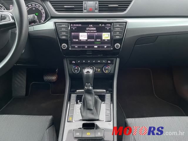 2017' Skoda Superb 1,6 Tdi Dsg photo #6