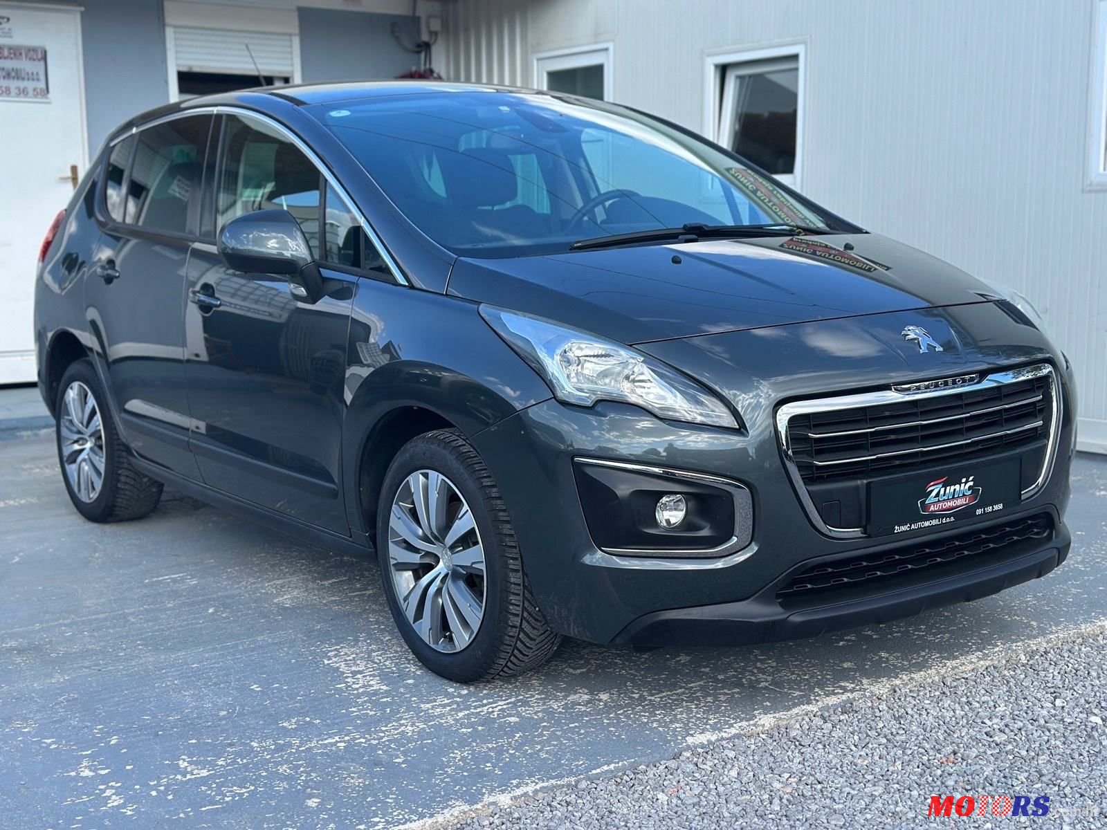 2014' Peugeot 3008 1,6 Hdi photo #1