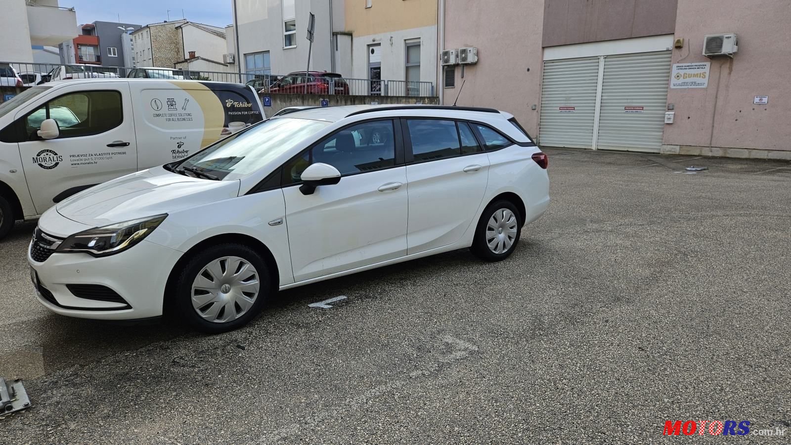 2016' Opel Astra Karavan photo #5