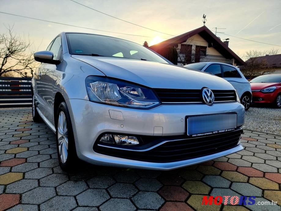 2015' Volkswagen Polo 1,0 photo #3