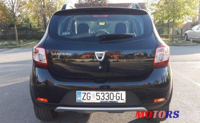 2016' Dacia Sandero photo #1