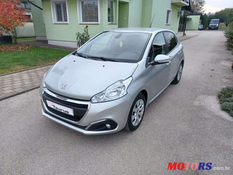 2016' Peugeot 208 photo #1