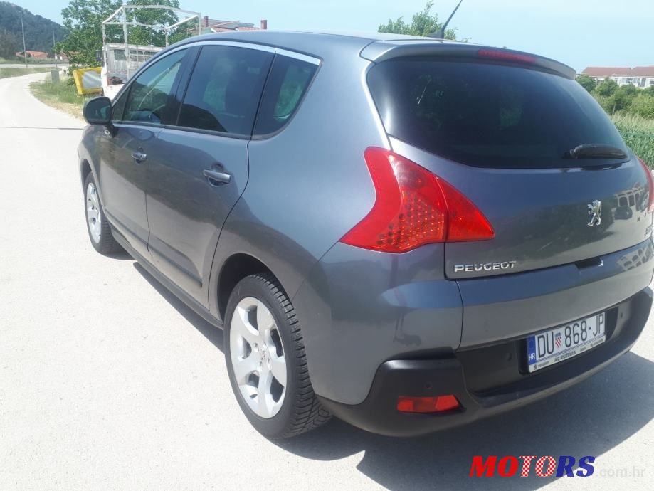 2011' Peugeot 3008 1,6 Hdi photo #6