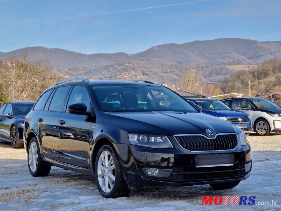2016' Skoda Octavia Combi photo #3