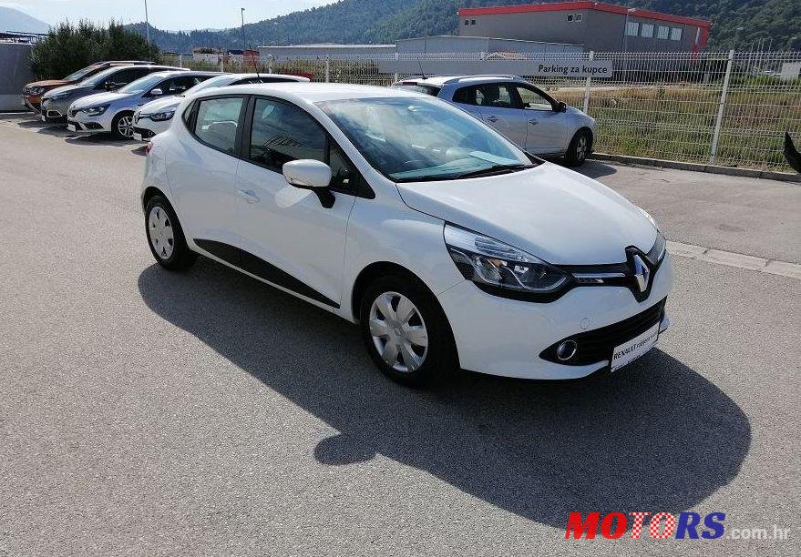 2015' Renault Clio Dci 75 Expression photo #1
