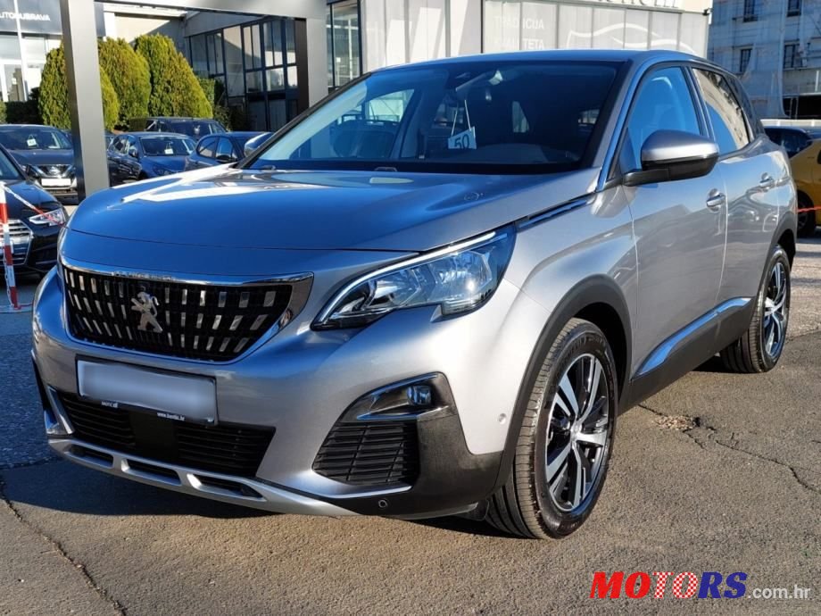 2019' Peugeot 3008 1,5 Bluehdi 130 S&S photo #2