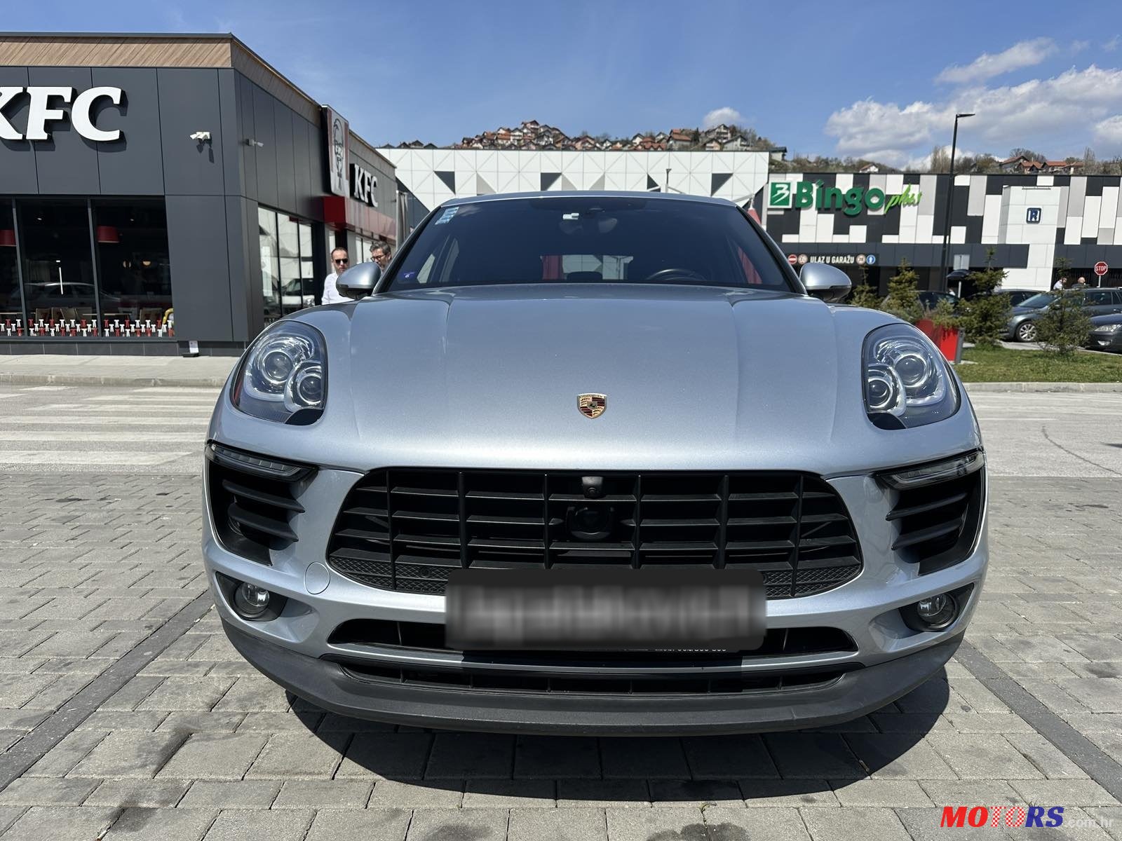 2015' Porsche Macan photo #1