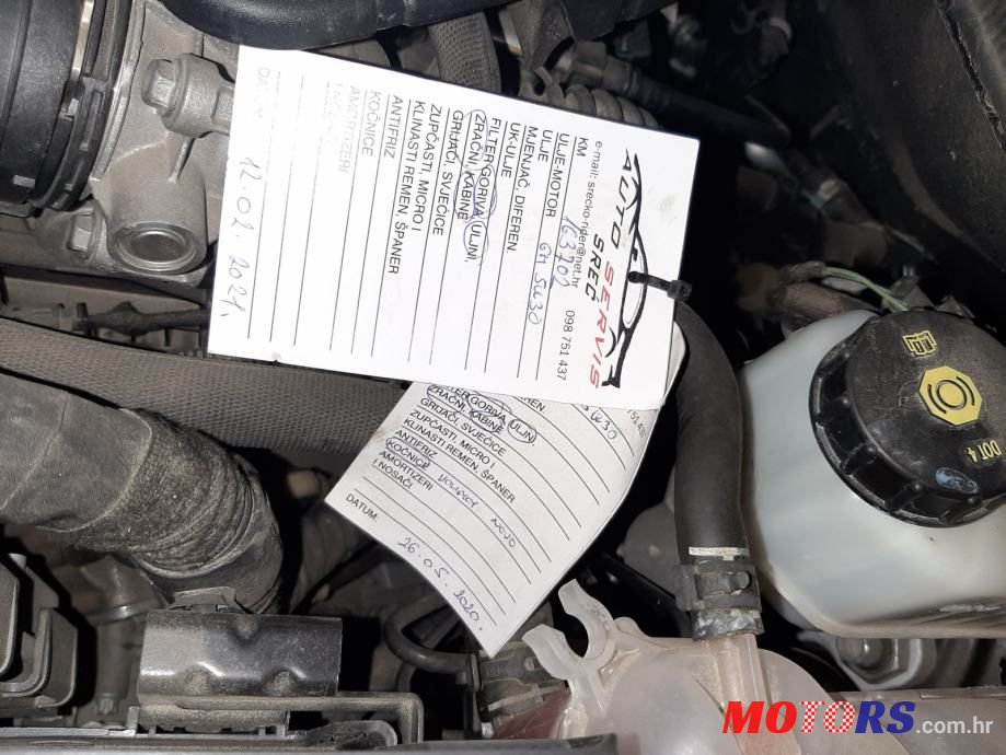 2015' Opel Astra Karavan photo #4