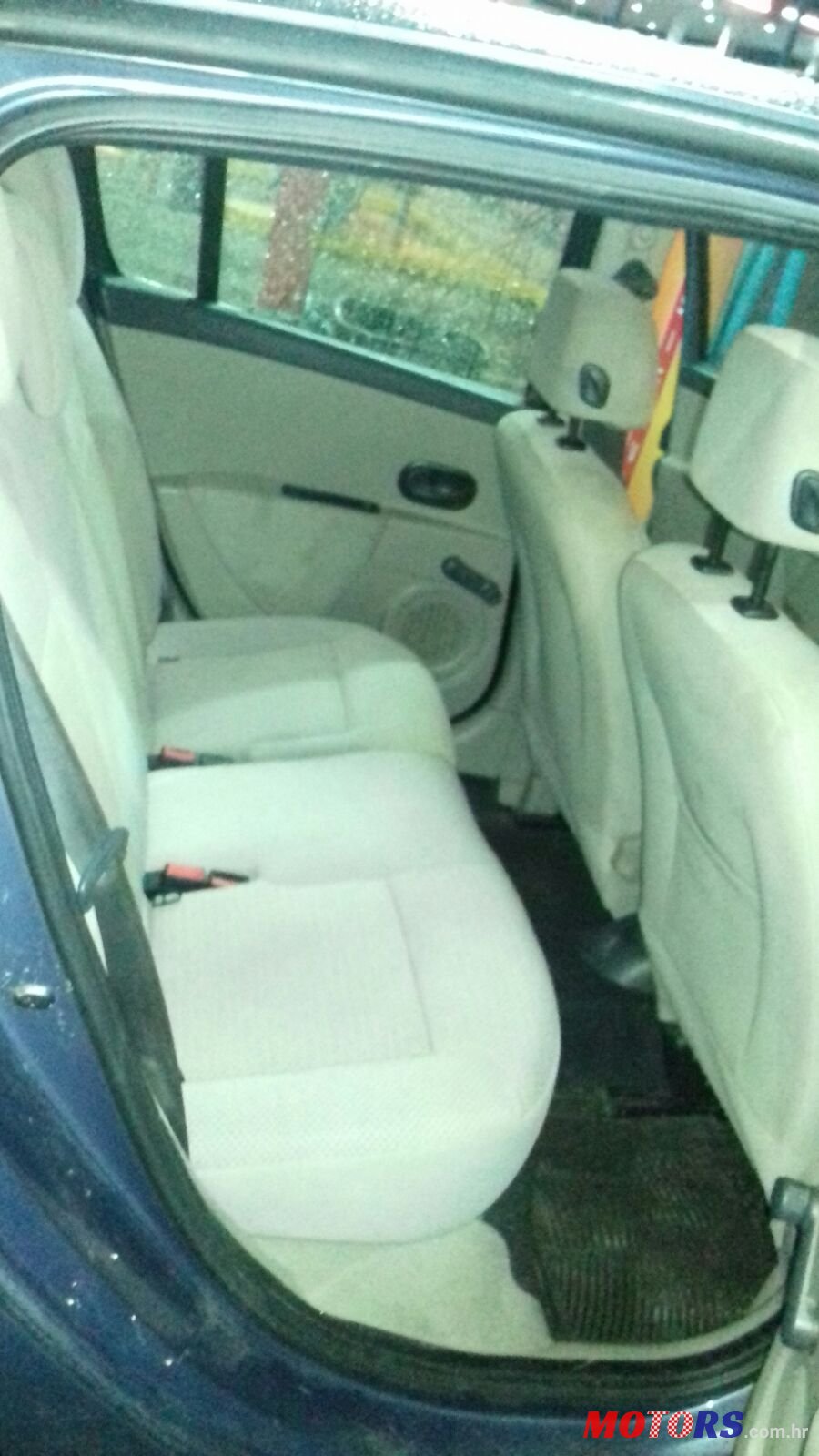 2006' Renault Clio 1.2 16 V photo #2