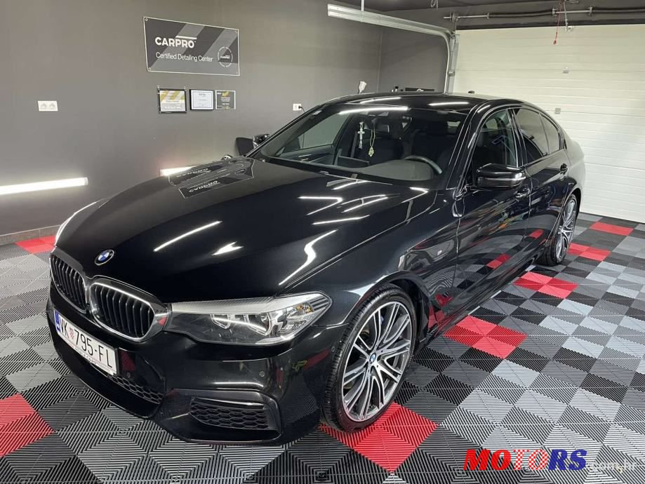 2017' BMW Serija 5 530D photo #3