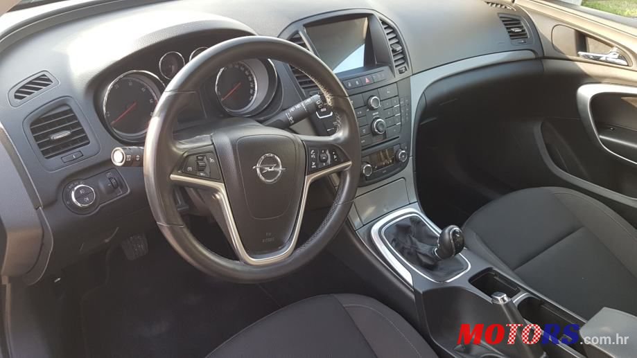 2012' Opel Insignia Karavan photo #5