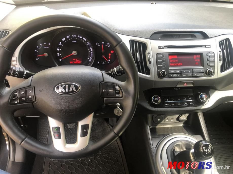 2015' Kia Sportage photo #5