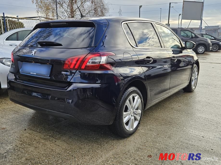 2015' Peugeot 308 1,6 Bluehdi photo #3