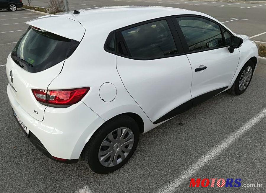 2014' Renault Clio Dci 75 photo #1