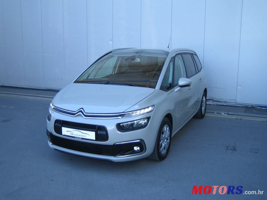 2017' Citroen C4 Grand Picasso photo #3